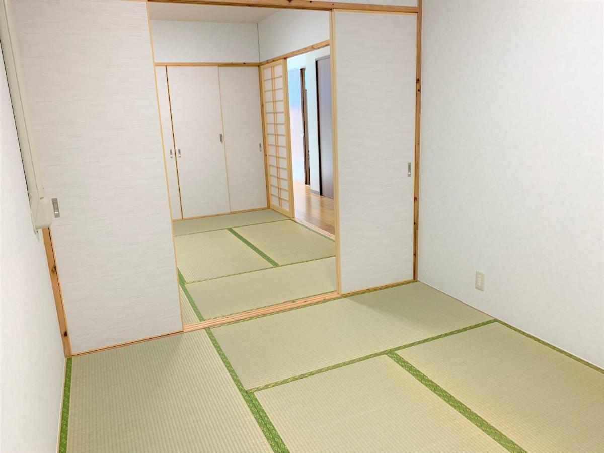 “okawa Stay” Five-bedroom Apartment Ishigaki (Okinawa)