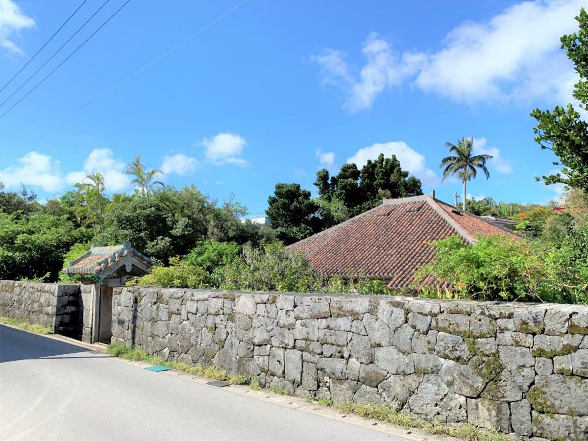 “okawa Stay” Five-bedroom Apartment Ishigaki (Okinawa)